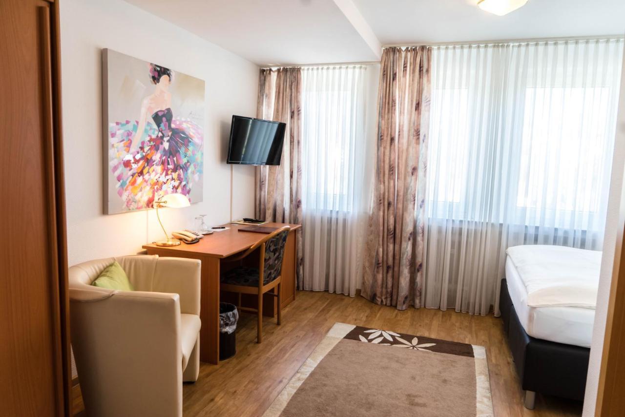 Hotel Buerger سيغن المظهر الخارجي الصورة